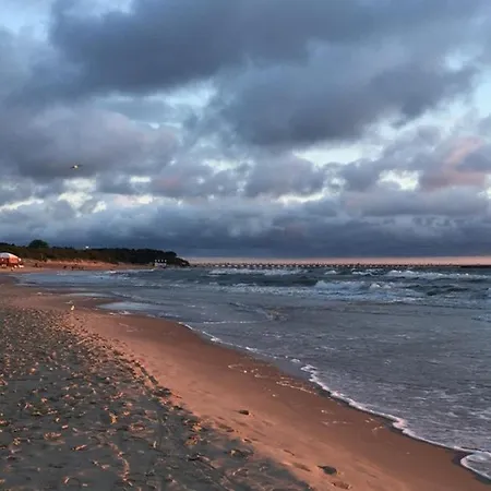 Apartamentai Salia Juros Apartamento